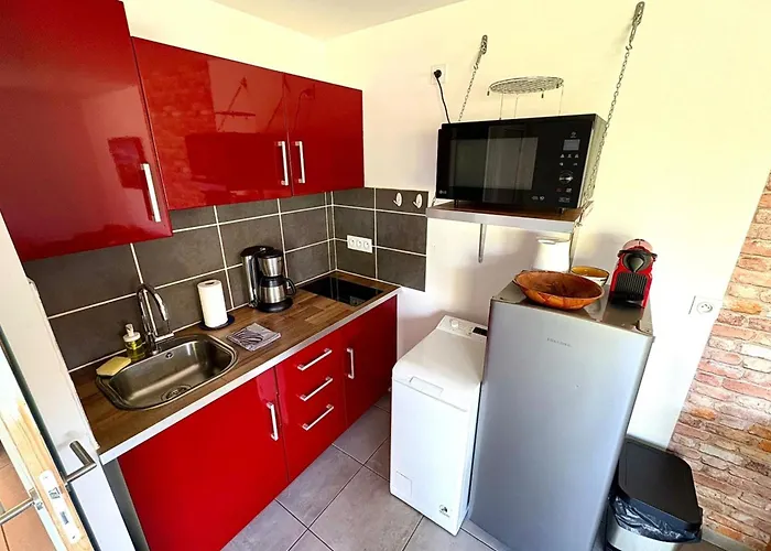 Bright House With Garden *